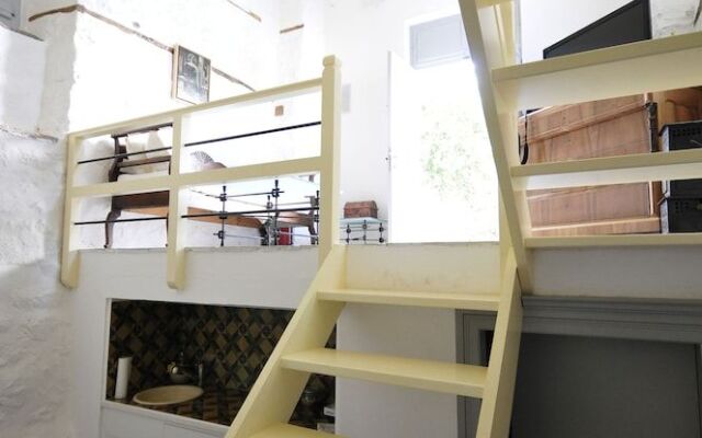 1880 Luxury Apartments