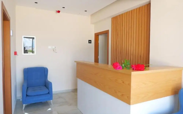 Summer Point Hotel