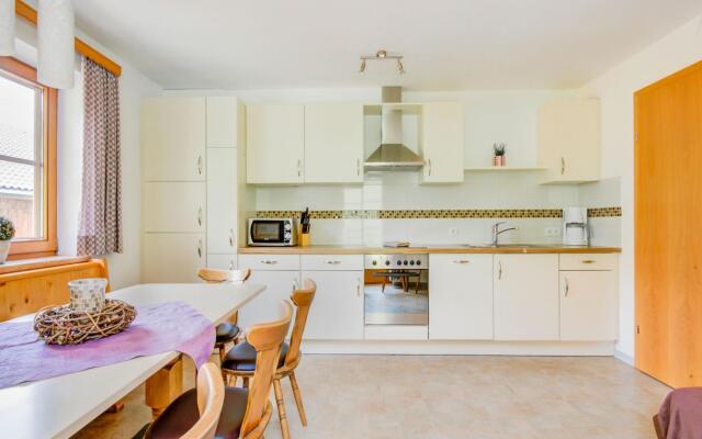 Attractive Apartment in Hainzenberg With ski Room