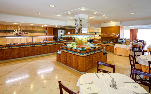 Hotel Metropolitan Playa