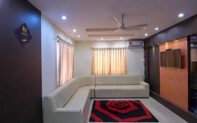 Flagship 79768 Hotel Suhana Grand