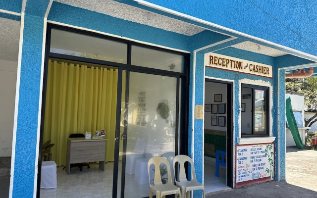 Emmalyn's Paradise Resort