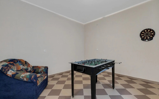 Ivo - With Pool - H