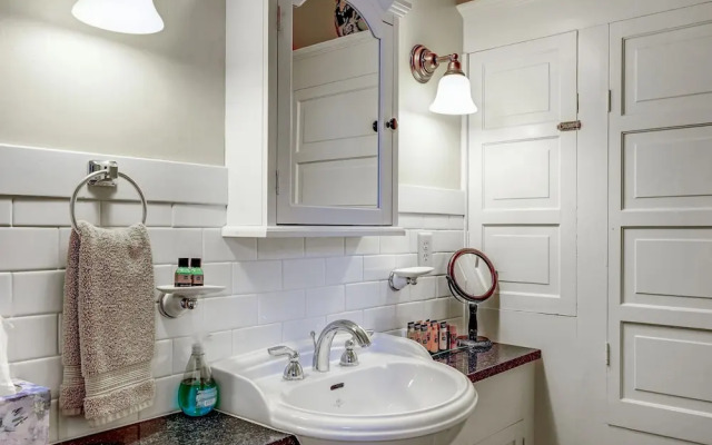 A' Tuscan Estate Bed & Breakfast