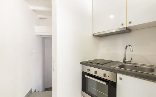 Baybees Sea View Residence