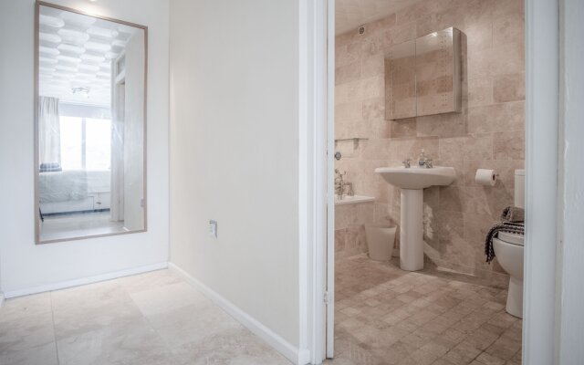 Captains Walk - 4 Bedroom Apartment - Saundersfoot