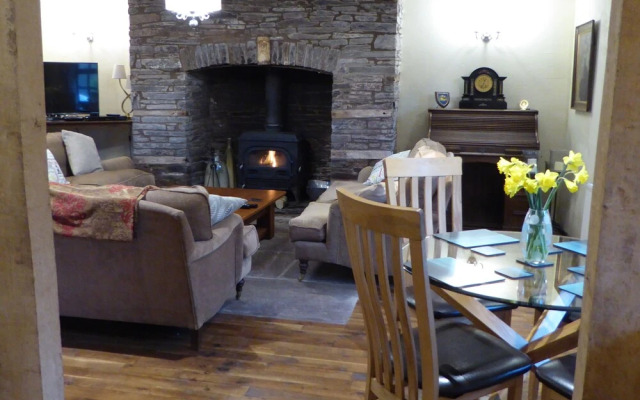 Hilltops Brecon Holiday Cottages