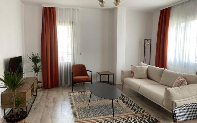 City Suites