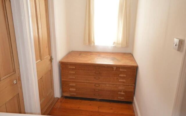 2 Bedroom Home in Gloucester Road