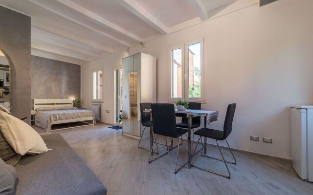 Santa Prassede Rooftop Terrace Studio