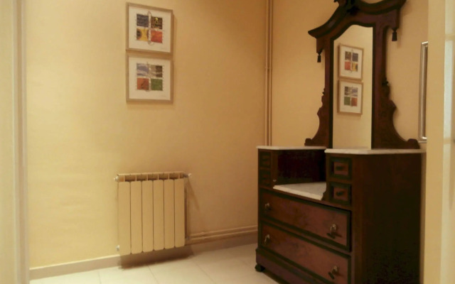 Apartaments Sant Jordi Girona 97