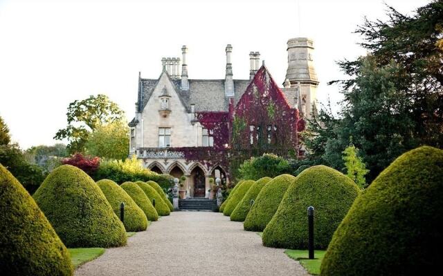 Manor by The Lake