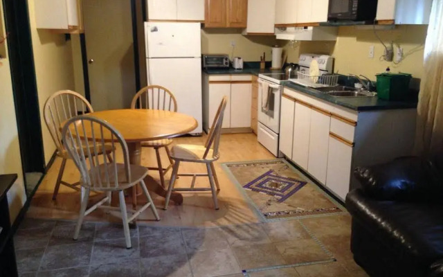 Ravensong Guest House