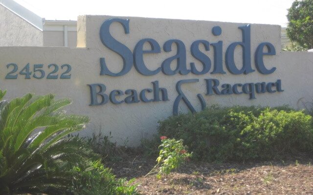 Seaside Beach & Racquet Club