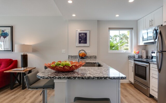 Escape Coastal Resort on Casey Key