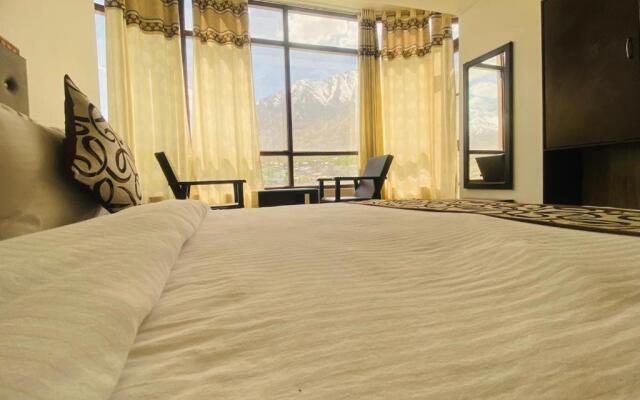 Hotel The White Castle