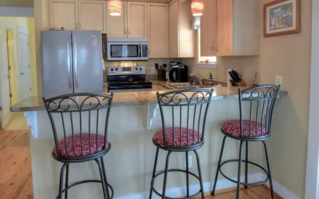 Seaview Village Unit 7