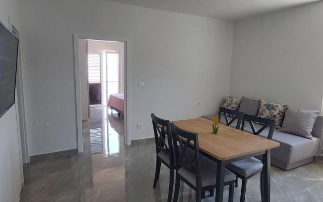 Apartman Dado Podgora