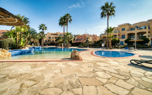 Limnaria Gardens Paphos, near beach
