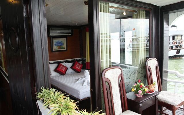 Paragon Legend Cruise
