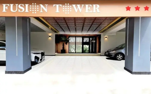 Fusion Tower Apart Hotel