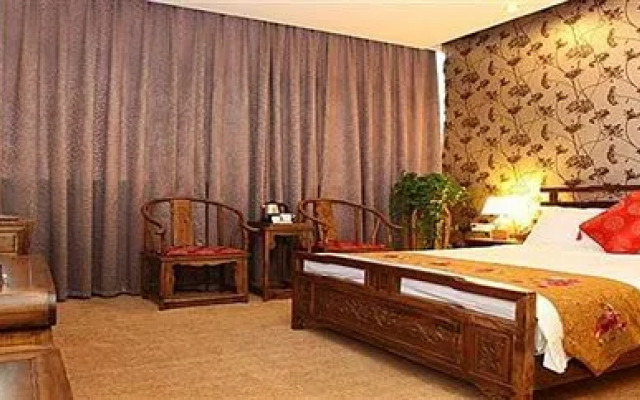 Dujiangyan Wood Ginkgo Hotel