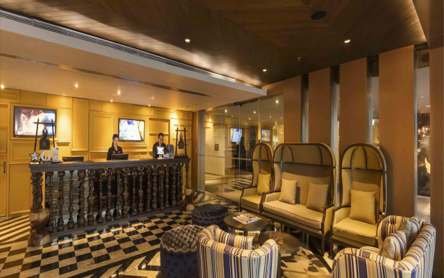 Отель Maitria Sukhumvit 18 Bangkok – A Chatrium Collection