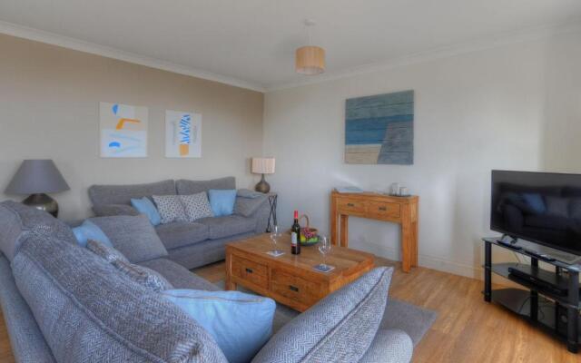7 Coram Court