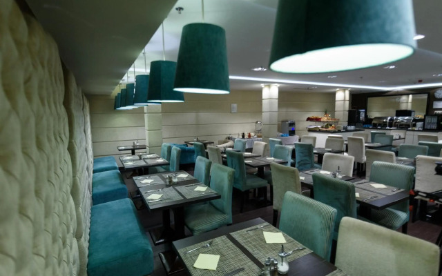 La Prima Fashion Hotel