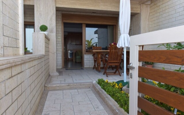 Camellia House Seafront - Nea Potidea