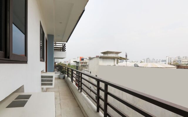 OYO 16685 SilverKey CD Sohna Road