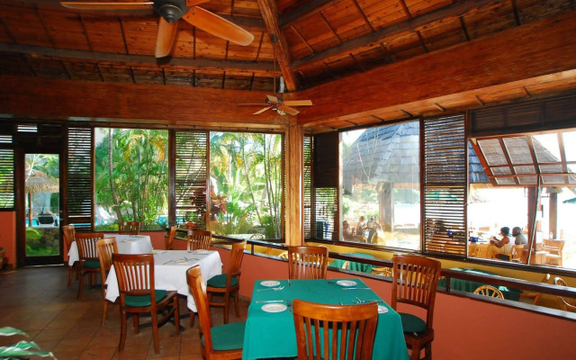 Emerald Beach Resort