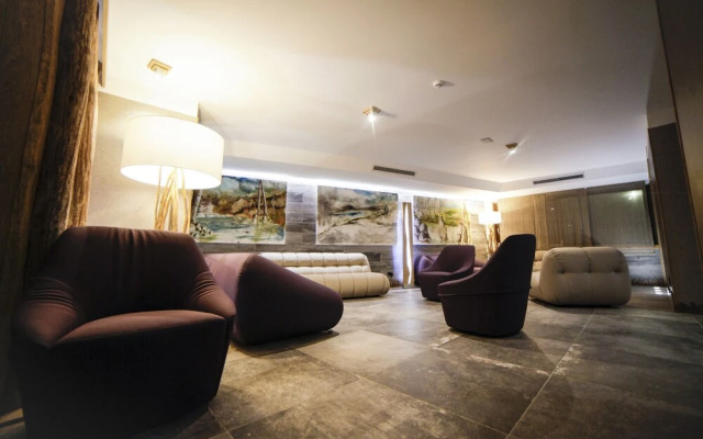 National Park Hotel & Spa