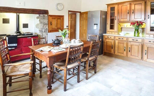 Longwell Cottage