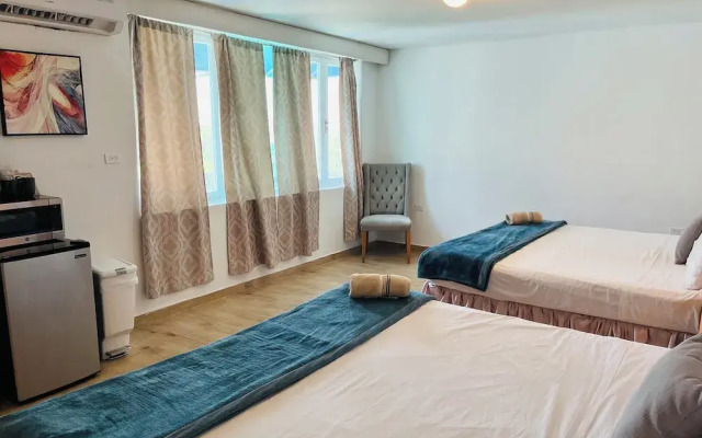 Serenity Rincon Guesthouse