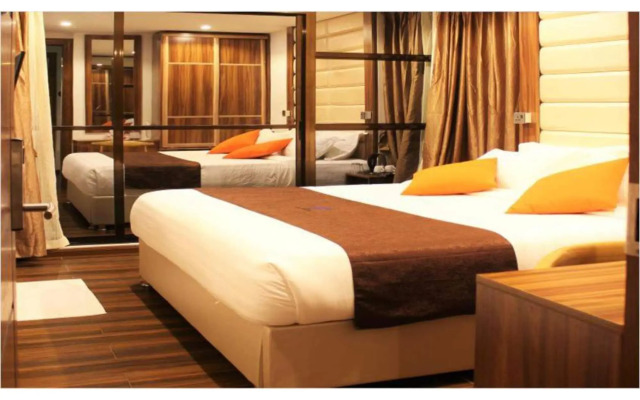 Dreams Grand Hotel