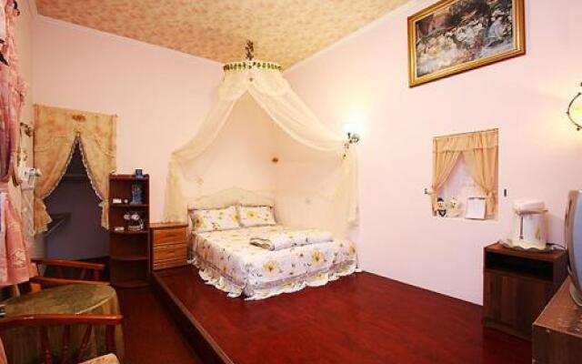 Taitung Moon House