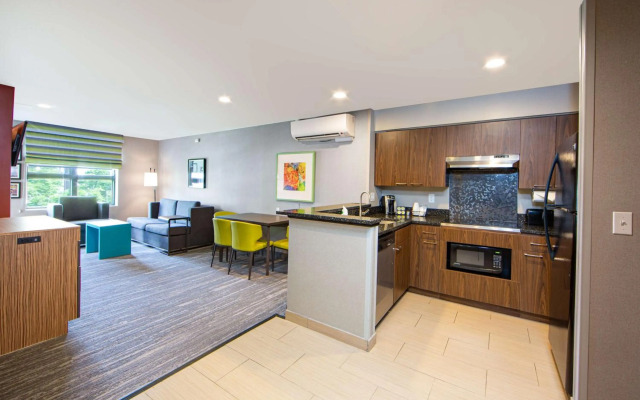 Hampton Inn & Suites Seattle-Downtown