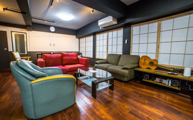 Merry Gate Osaka - Hostel
