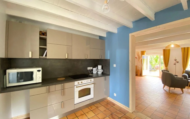 Charming Cottage Near Mont St. Michel Bay