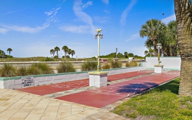 Tropic Terrace by Liberte