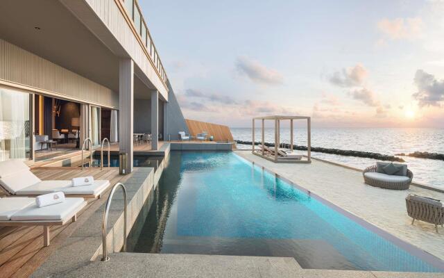 The St. Regis Maldives Vommuli Resort