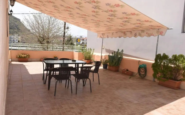 Hermes Apartment -1