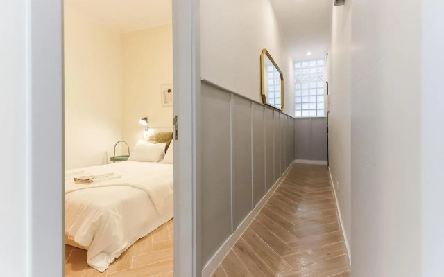 Vita Portucale ! Lisbon Design Apartment with Terrace