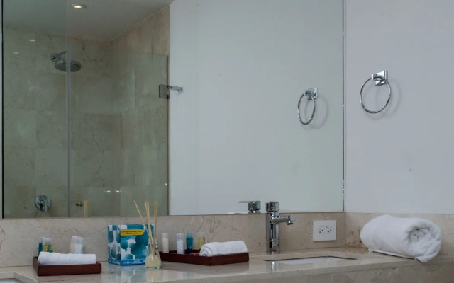 Miyana VIP Luxury Suite by  LiveMexicoCity