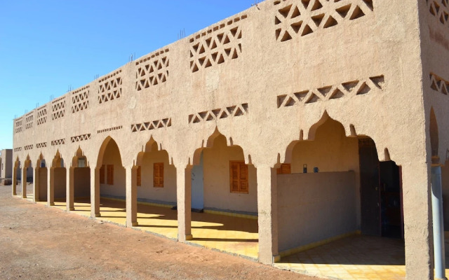 Khamlia Desert Bed & Breakfast