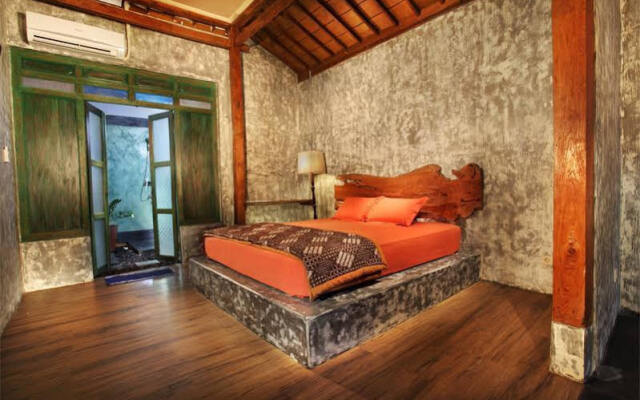 Ndalem MJ Homestay