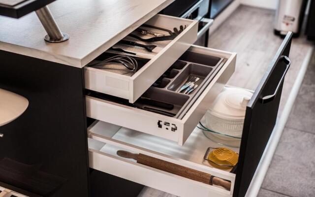 2-Room Penthouse Plaza Residence P1