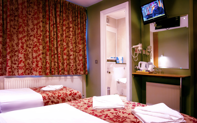 Westbury Hotel