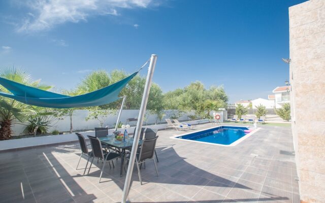 Protaras Holiday Villa Gd44